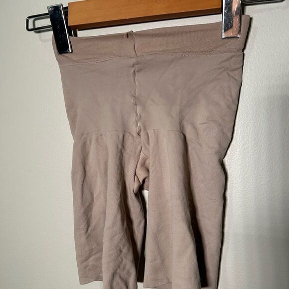 NWOT Spanx Power Panties - M - Picture 5 of 8